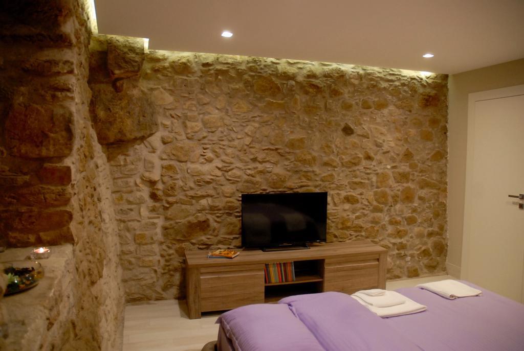 Kaaba - Aragon Home Holiday Montalbano Elicona Esterno foto